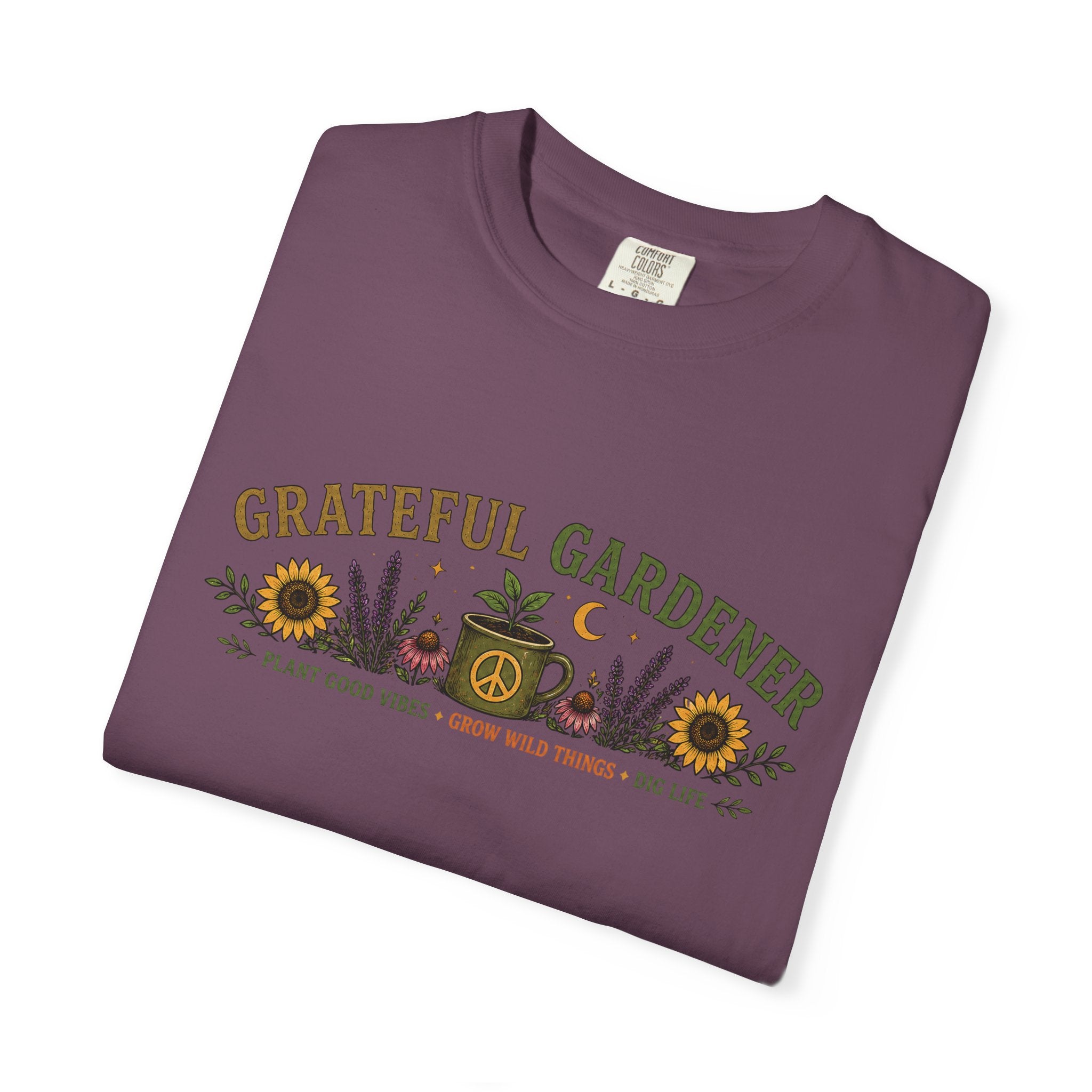 Grateful Gardener T-Shirt — Vintage Gardening Graphic Tee ("Grateful Gardener" Sunflower Design)